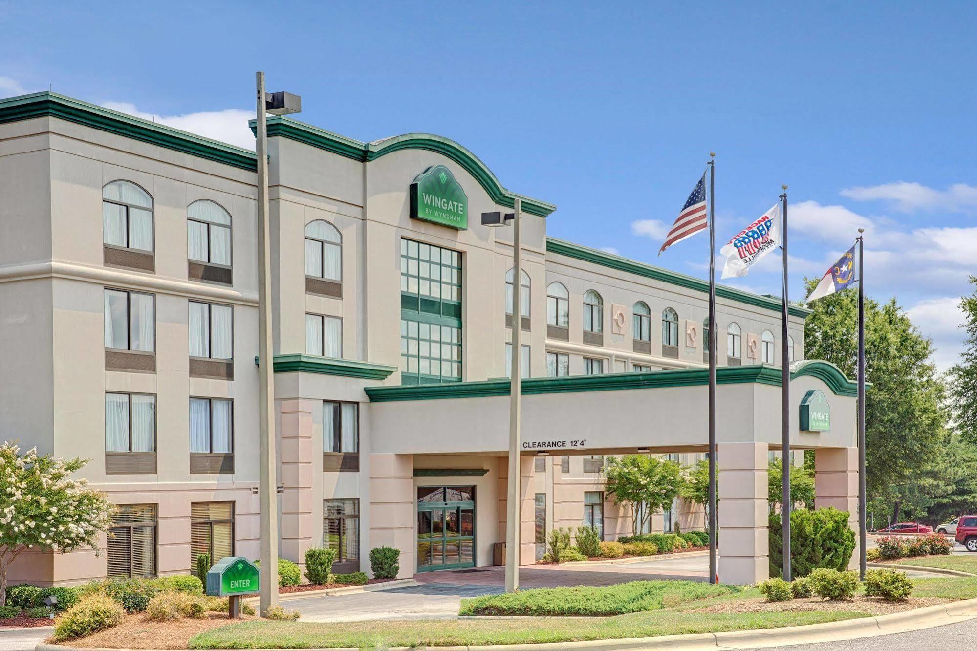 La Quinta Inn & Suites By Wyndham Мурсвилл Экстерьер фото